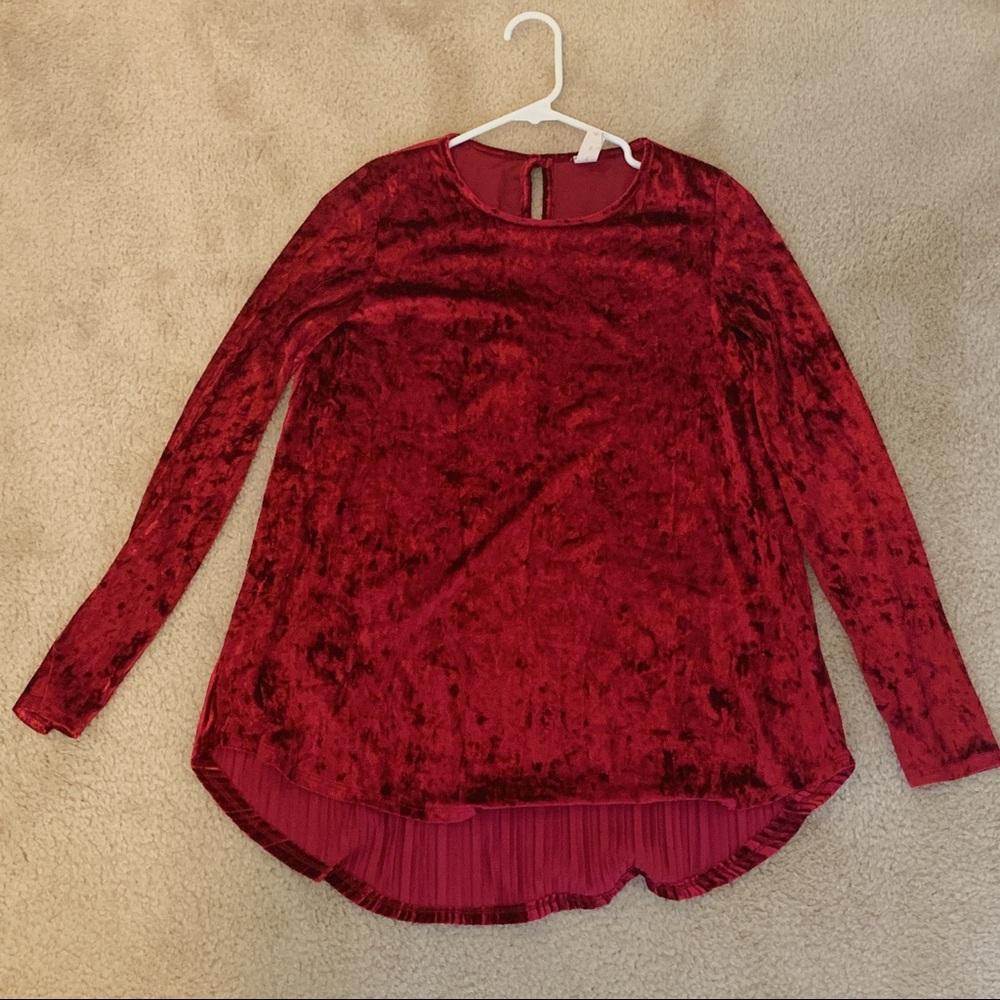 Red Velvet Long-sleeved Blouse